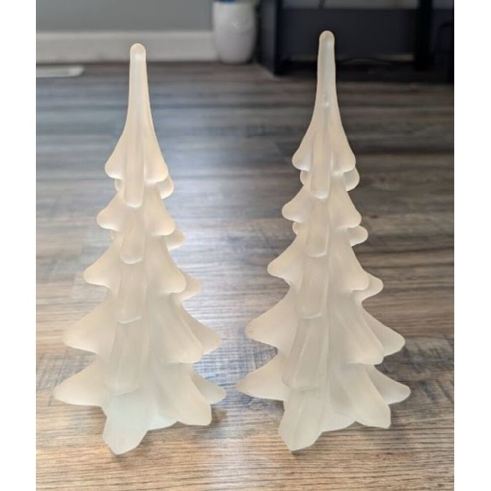 Vintage Frosted Art Glass Christmas Tree Figurine 8.5" Set of 2